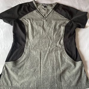 scrubs top